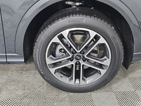 New 2026 Audi Q5 Premium AWD/4WD image 10