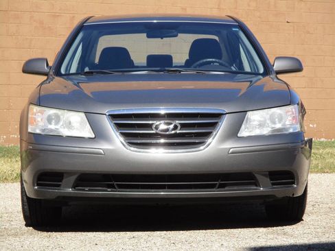 Used 2009 Hyundai Sonata GLS w/ Popular Equipment Pkg 2 image 2