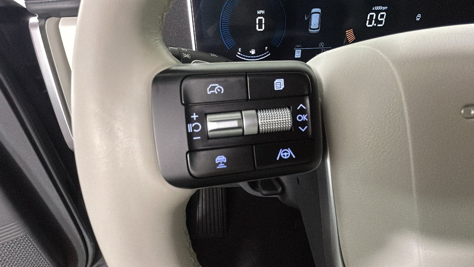 Used 2024 Hyundai Santa Fe SE FWD image 20