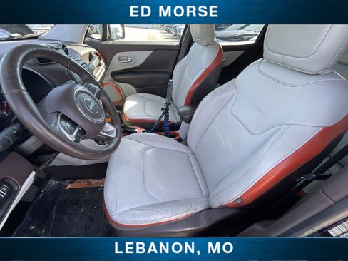 Used 2015 Jeep Renegade Limited AWD/4WD image 18