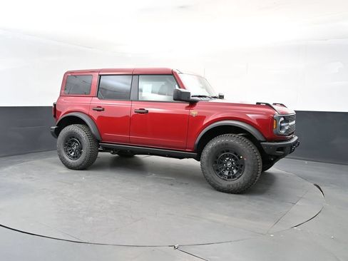 New 2026 Ford Bronco Badlands w/ Sasquatch Package AWD/4WD image 7