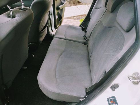 Used 2009 Honda Fit image 6