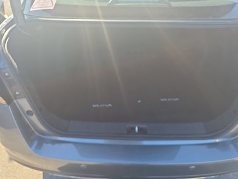 Used 2025 Nissan Versa SV FWD image 19