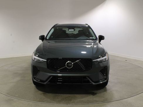 New 2026 Volvo XC60 B5 Core w/ Climate Package AWD/4WD image 8