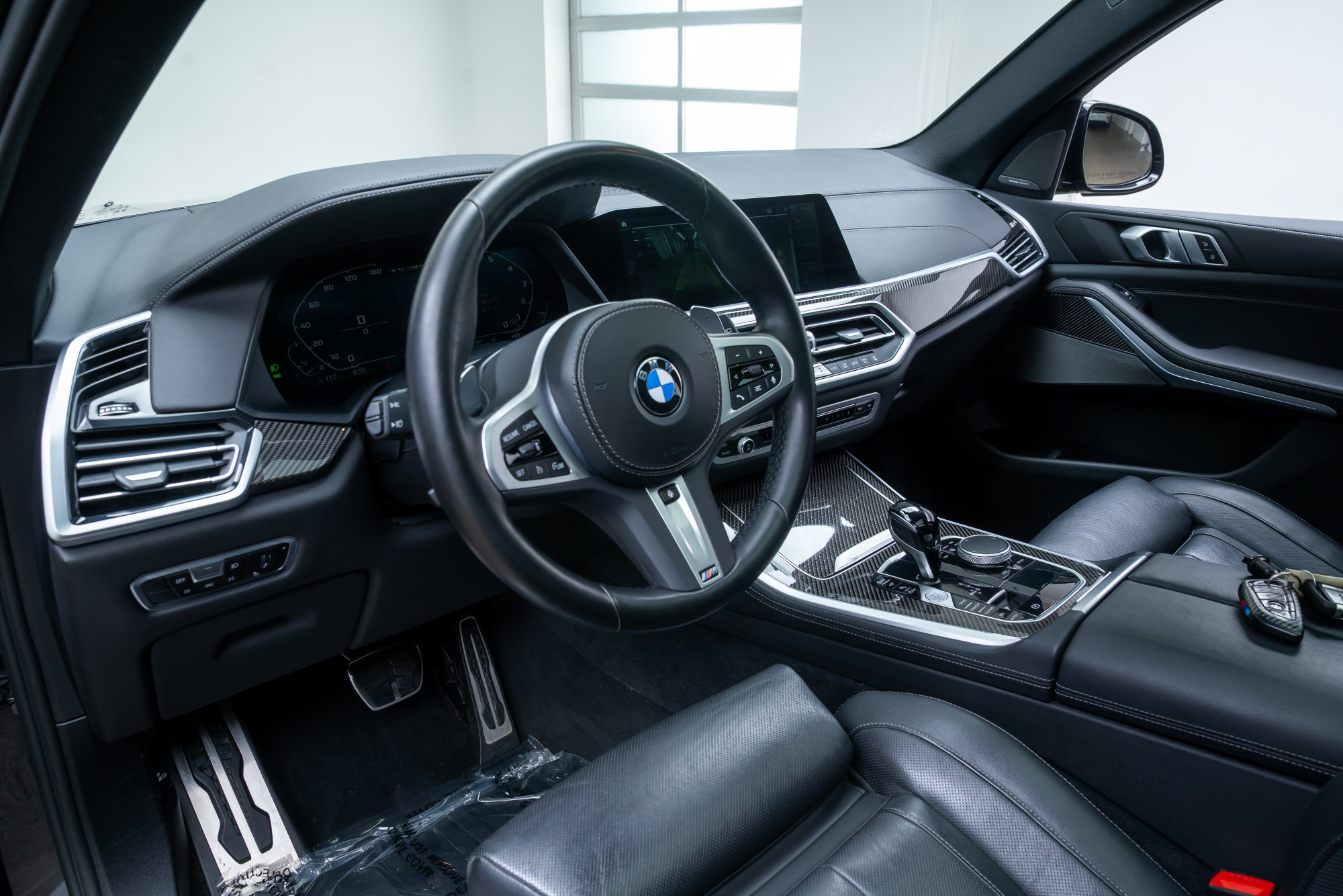 Used 2022 BMW X5 M50i AWD/4WD image 21
