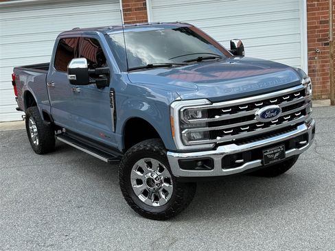 Used 2023 Ford F350 Lariat w/ Chrome Package AWD/4WD image 29