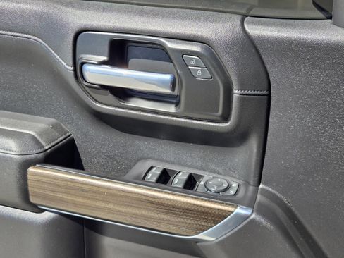 Used 2021 Chevrolet Silverado 1500 LT w/ LPO, Liner Protection Package image 21