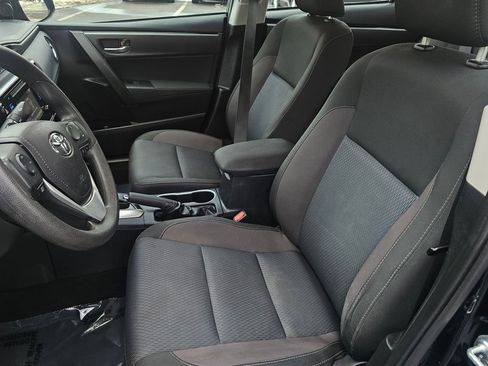 Used 2017 Toyota Corolla LE w/ Carpet Mat Package (TMS) image 10