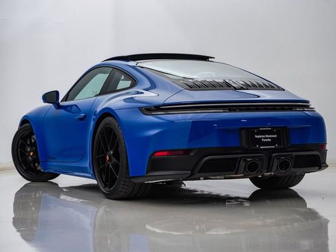 New 2026 Porsche 911 Carrera GTS RWD image 3
