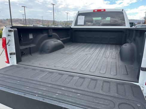 Used 2022 RAM 3500 Tradesman image 18