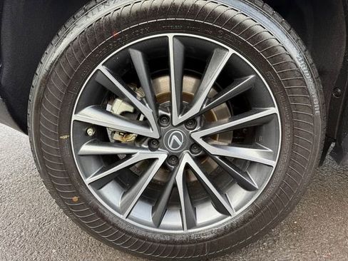 Used 2023 Lexus NX 250 AWD image 11