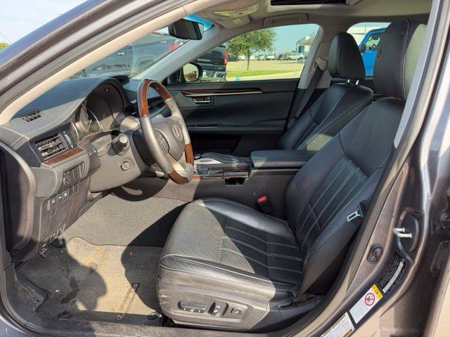 Used 2017 Lexus ES 350 w/ Luxury Package FWD image 13