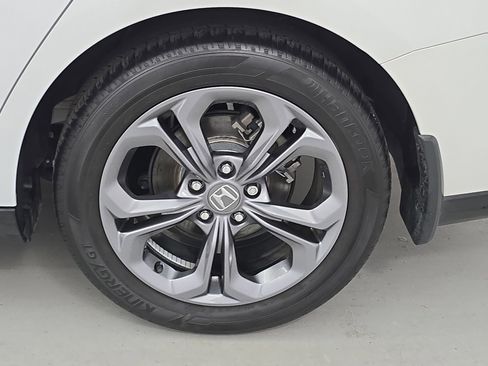 Certified 2024 Honda Accord EX-L image 31