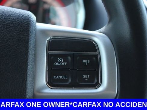 Used 2019 Dodge Grand Caravan SE w/ UConnect Hands-Free Group image 29