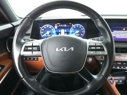 Used 2023 Kia Telluride SX AWD/4WD image 12