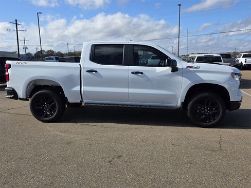 New 2026 Chevrolet Silverado 1500 LT Trail Boss image 3