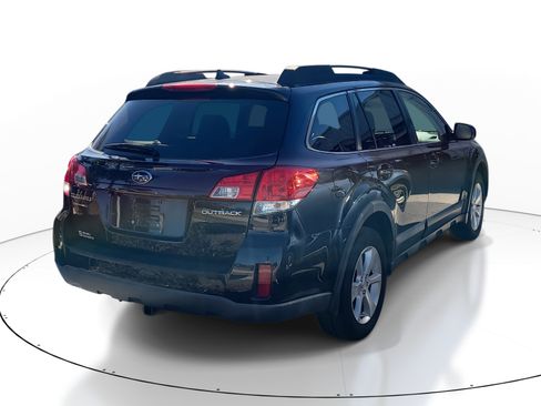 Used 2013 Subaru Outback 2.5i Limited w/ Moonroof Pkg image 6