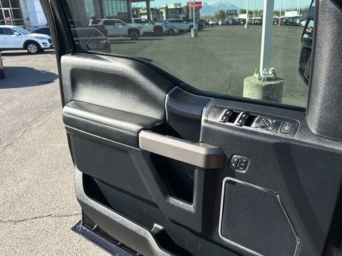 Used 2020 Ford F350 Platinum AWD/4WD image 9