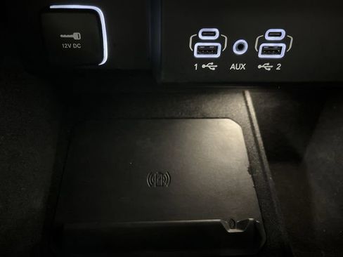 Used 2024 Jeep Wagoneer Series II image 25