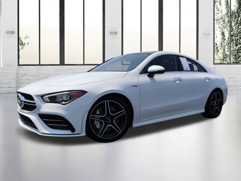 Used 2021 Mercedes-Benz CLA 35 AMG 4MATIC image 1