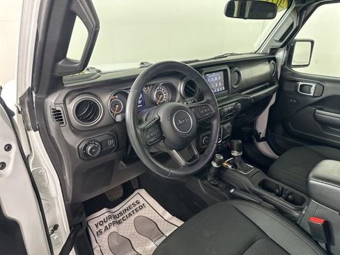 Used 2023 Jeep Wrangler Sport S image 17