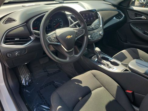 Used 2024 Chevrolet Malibu LT FWD image 21