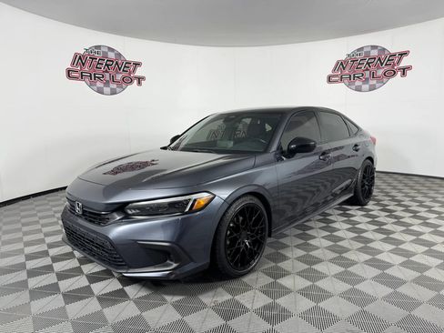 Used 2022 Honda Civic Sport image 3