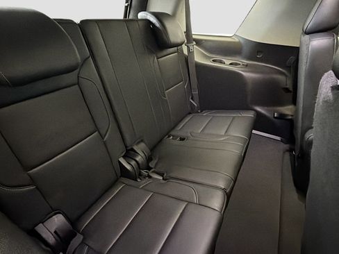 Used 2019 GMC Yukon SLT w/ Open Road Package image 13