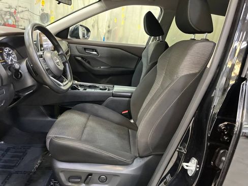 Used 2023 Nissan Rogue SV AWD/4WD image 19