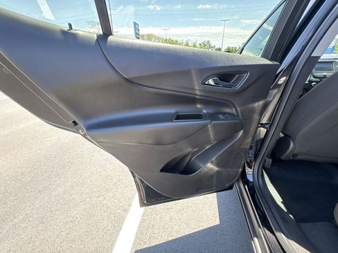 Used 2024 Chevrolet Equinox LT w/ LPO, Floor Liner Package FWD image 13