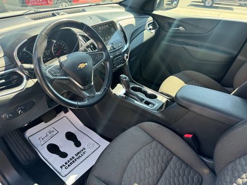 Used 2018 Chevrolet Equinox LT w/ Sun & Infotainment Package image 7