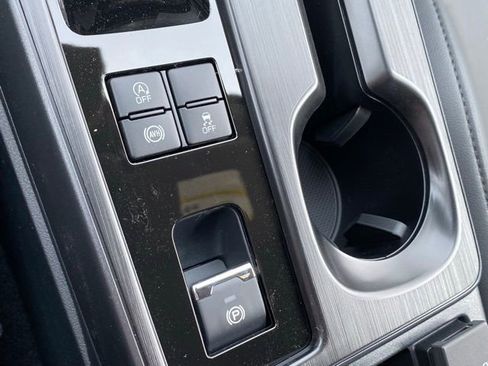 New 2026 Subaru Outback Premium image 17