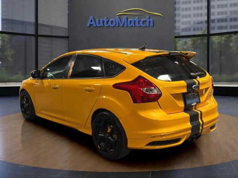 Used 2013 Ford Focus ST FWD image 9