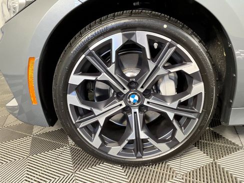 Certified 2025 BMW 330i xDrive Sedan w/ Convenience Package image 15