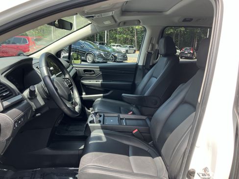Certified 2025 Honda Odyssey EX-L image 16