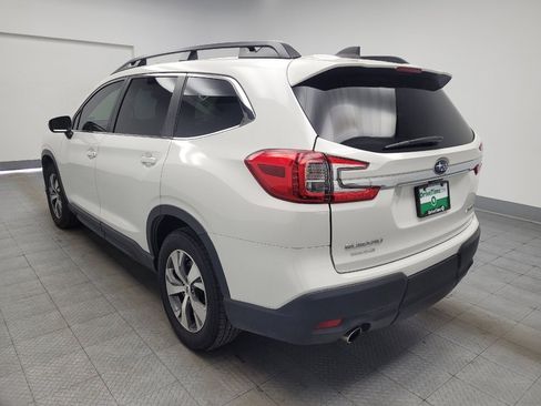Used 2023 Subaru Ascent Premium image 5