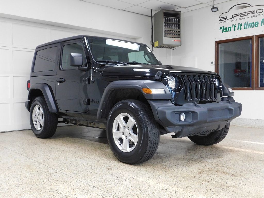 Used 2021 Jeep Wrangler Sport AWD/4WD image 6