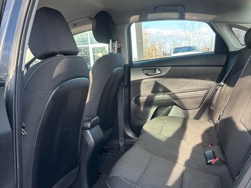 Used 2020 Kia Forte LXS image 14