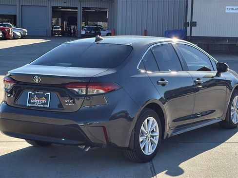 New 2026 Toyota Corolla XLE image 5