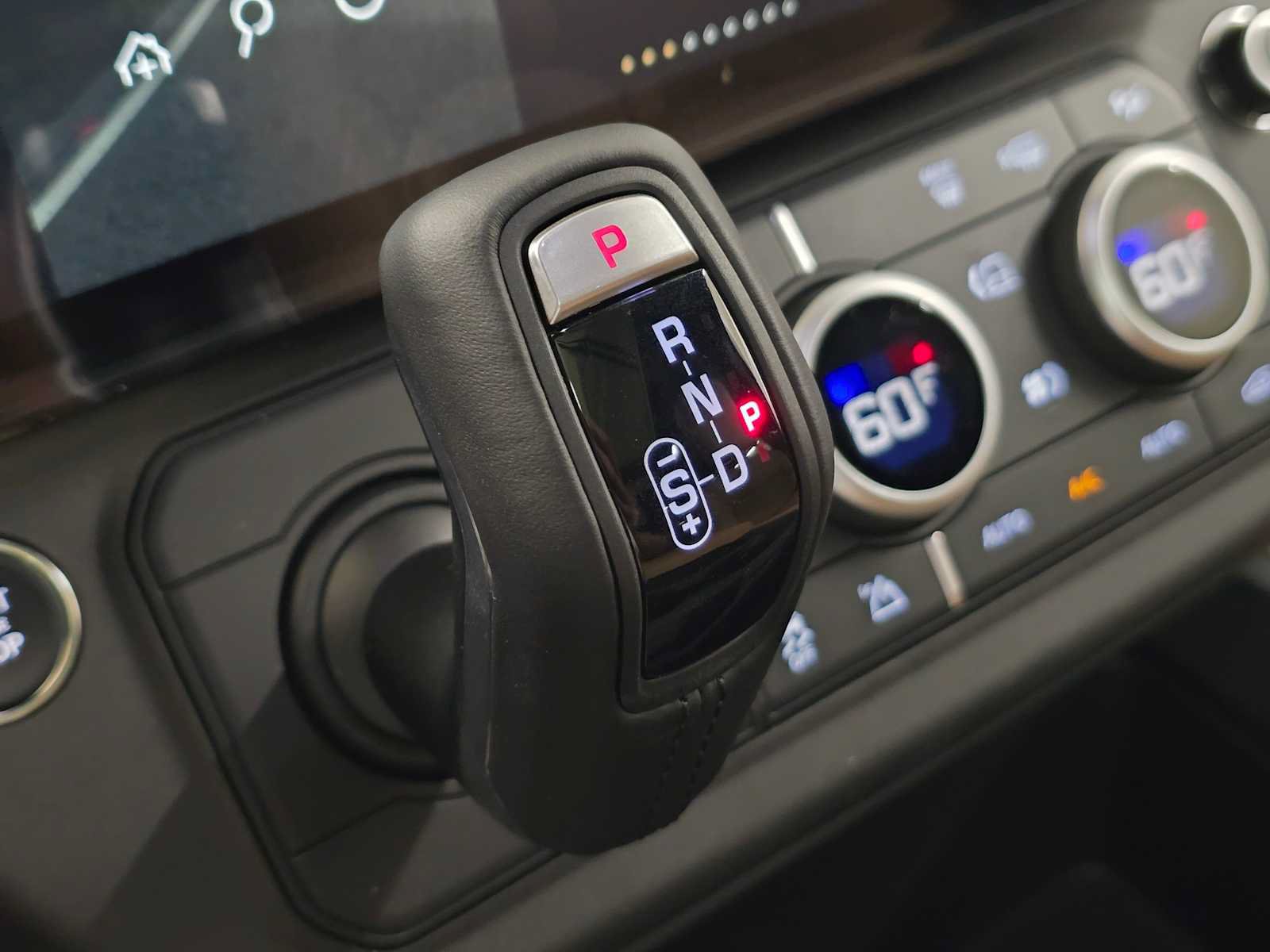 New 2026 Land Rover Defender 130 S AWD/4WD image 33
