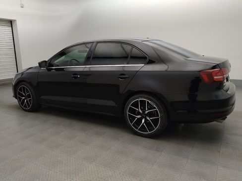 Used 2017 Volkswagen Jetta S w/ Jetta S Cold Weather Package FWD image 3