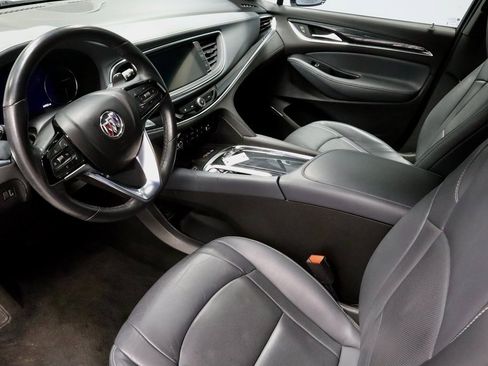 Used 2024 Buick Enclave Premium image 26
