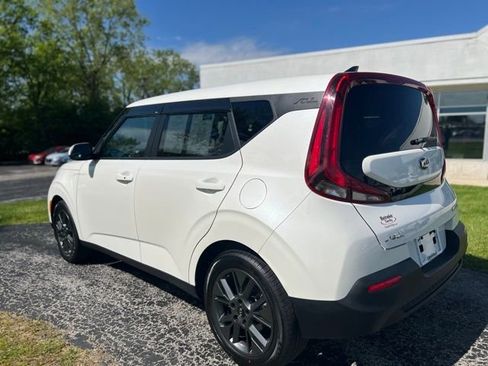 Used 2020 Kia Soul EX FWD image 5