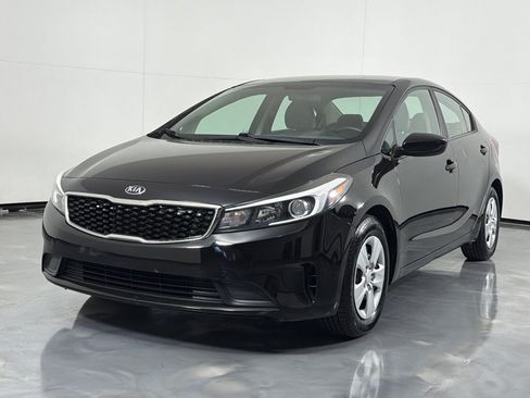 Used 2018 Kia Forte LX w/ LX Popular Package FWD image 6