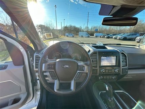 Used 2019 Ford F150 Limited image 10