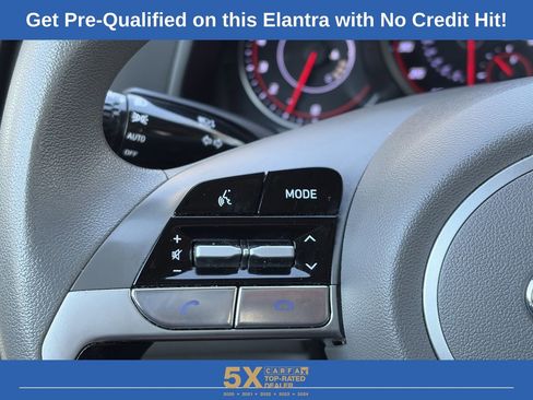 Used 2023 Hyundai Elantra SEL image 22