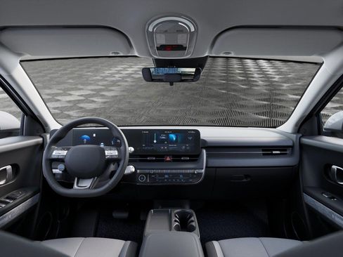 New 2026 Hyundai Ioniq 5 SE image 11