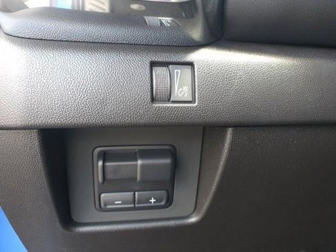 New 2025 GMC Canyon Elevation image 23