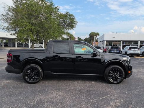 Used 2024 Ford Maverick Lariat w/ Black Appearance Package AWD/4WD image 3