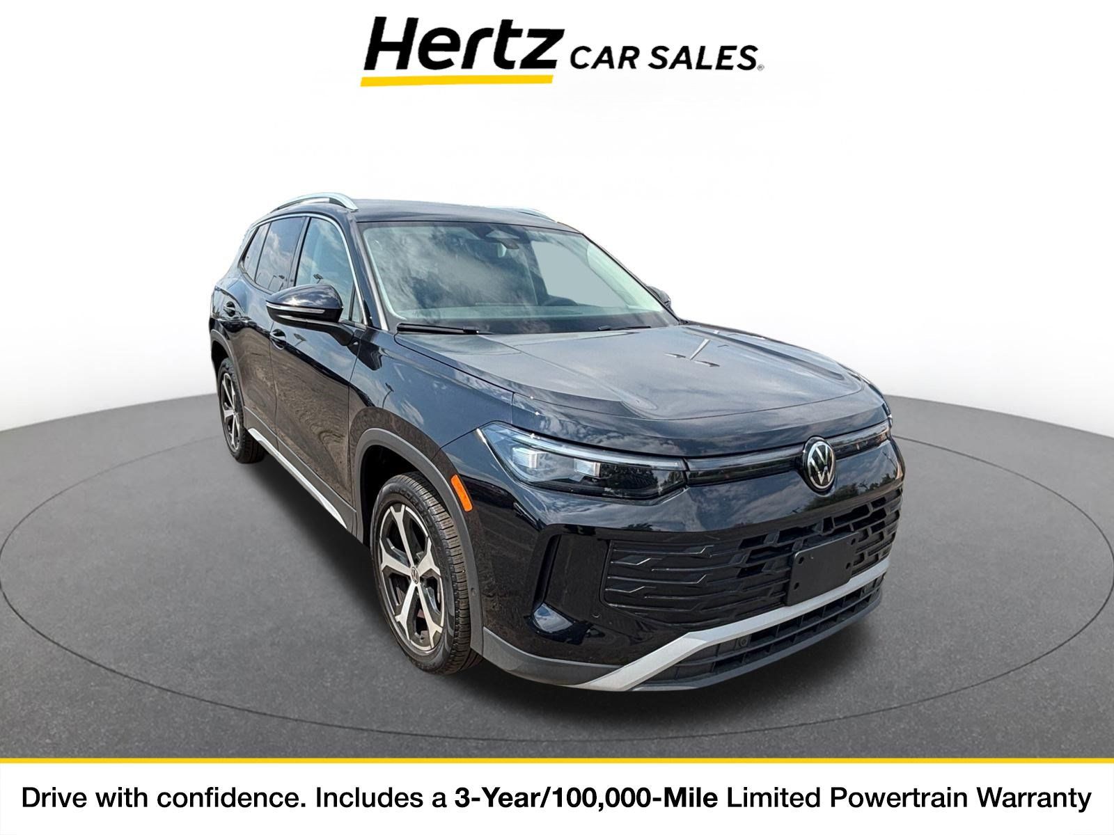 Used 2026 Volkswagen Tiguan SE AWD/4WD image 1